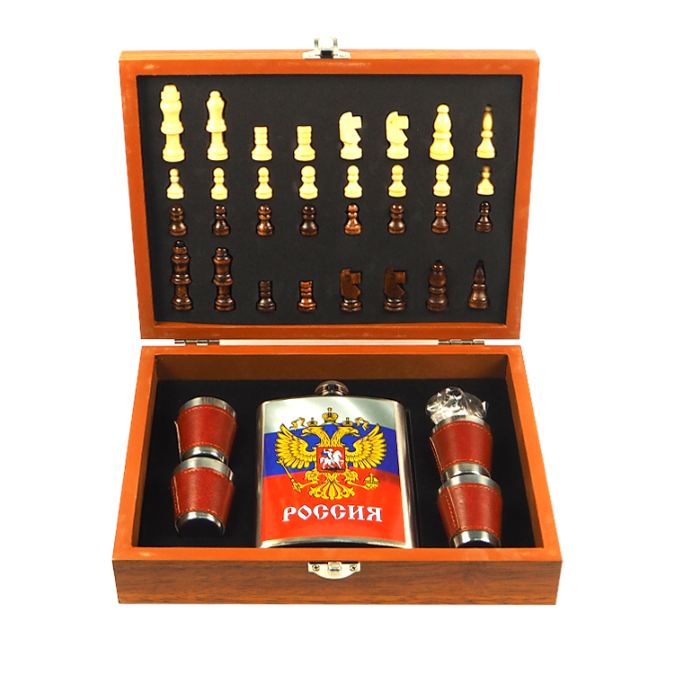 El juego "Rusia", la cantimplora, de nerzhaveyki, 240 ml. + el ajedrez