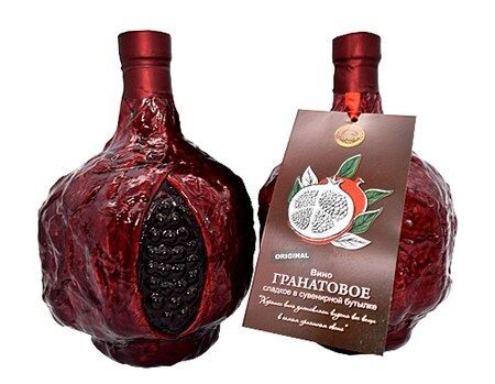 GRANADA de vino dulce en botella de syvenir 13% alc.750 ml. ARMENIA
